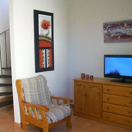 Par Tres - Nova Apartment Oliva