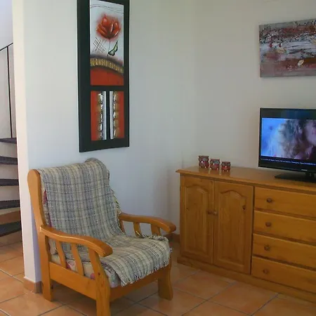 Par Tres - Nova Apartment Oliva
