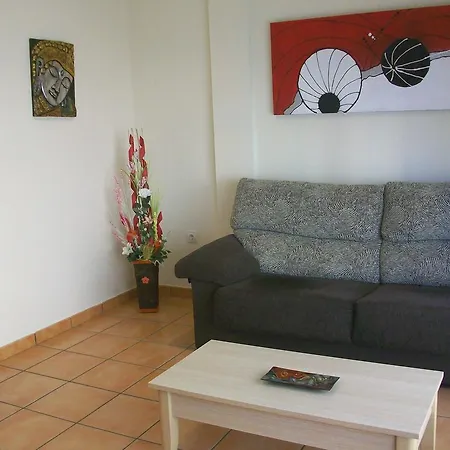 Par Tres - Nova Apartment Oliva