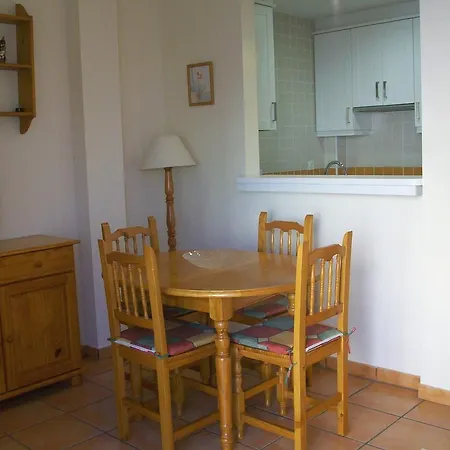 Par Tres - Nova Apartment Oliva