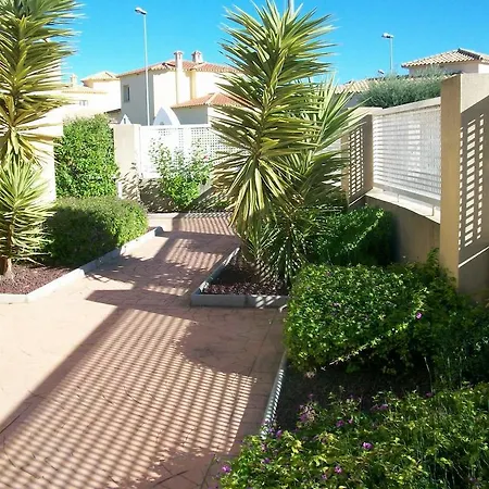 Apartment Par Tres - Nova Oliva